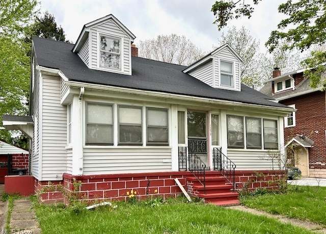 Property at 1238 Girard St, Akron, OH 44301, 3 beds, 1.5 baths