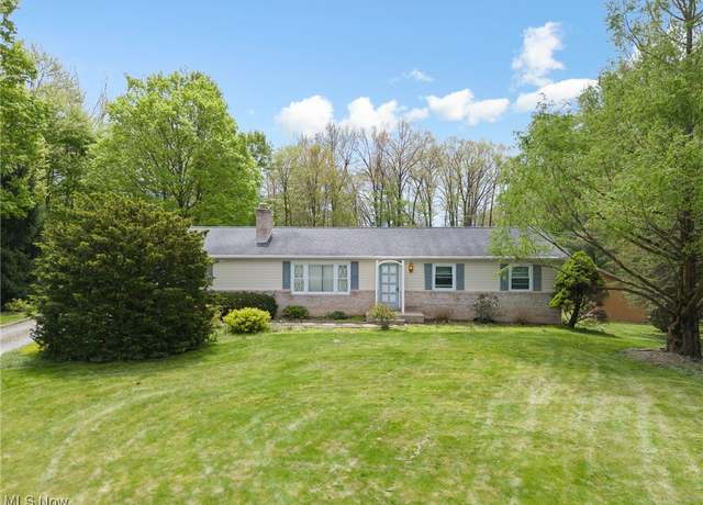 Property at 235 Heritage Dr, Beloit, OH 44609, 3 beds, 1.5 baths