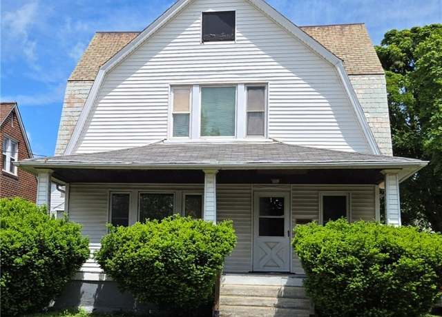 Property at 18609 Shawnee Ave, Cleveland, OH 44119, 3 beds, 1 bath