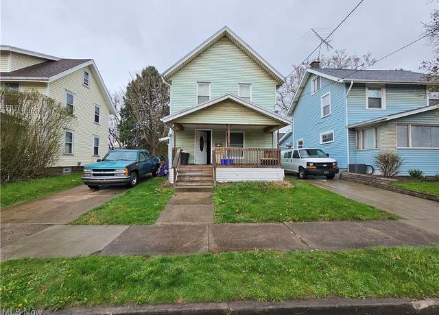 Property at 1615 Bryan Ave SW, Canton, OH 44706, 3 beds, 1.5 baths