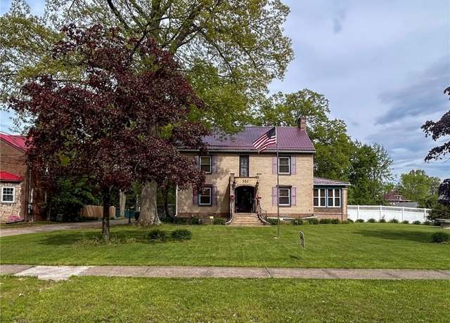 Property at 553 Willard Ave SE, Warren, OH 44483, 4 beds, 3 baths