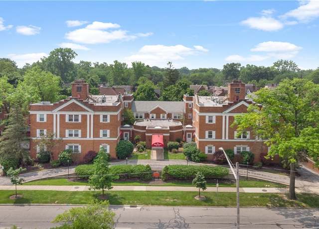 Property at 19436 Van Aken Blvd, Shaker Heights, OH 44122, 1 bed, 1 bath