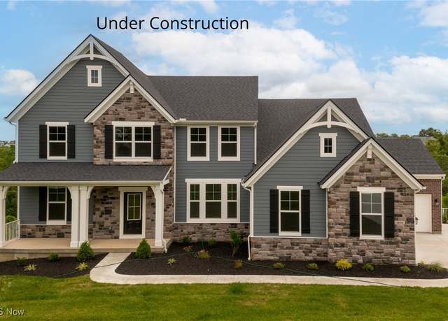 Property at 870 White Willow Ln, Brunswick, OH 44212, 4 beds, 3 baths