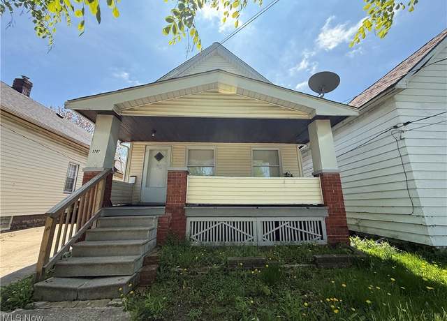 Property at 3707 Newark Ave, Cleveland, OH 44109, 2 beds, 1.5 baths