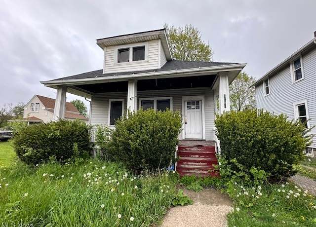 Property at 6108 Gateway Blvd S, Elyria, OH 44035, 2 beds, 1 bath