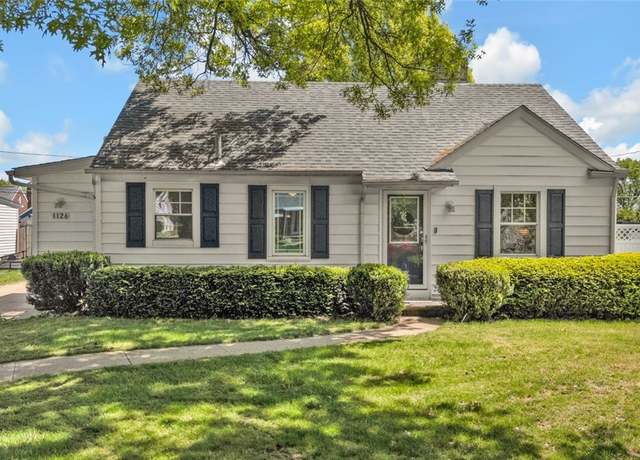 Property at 1126 Ellwood Ave SW, Canton, OH 44710, 4 beds, 3 baths