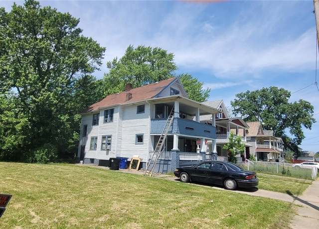 Property at 626 E 130th St, Cleveland, OH 44108, 5 beds, 2 baths