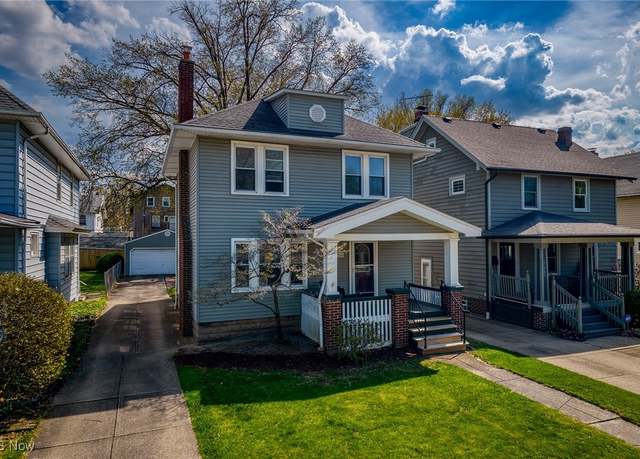 Property at 17445 Woodford Ave, Lakewood, OH 44107, 3 beds, 1 bath