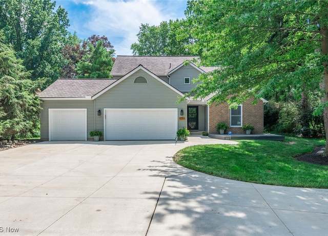 Property at 30143 Lake Rd, Bay Village, OH 44140, 4 beds, 5 baths