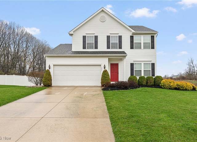Property at 1235 Winter Fern Ave, Springfield, OH 44312, 3 beds, 3 baths