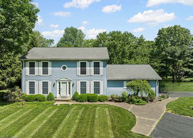Property at 12935 Robinwood St NE, Alliance, OH 44601, 4 beds, 2.5 baths