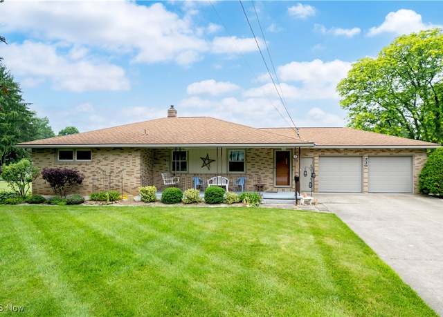 Property at 330 E Highland Ave, Wooster, OH 44691, 3 beds, 2.5 baths