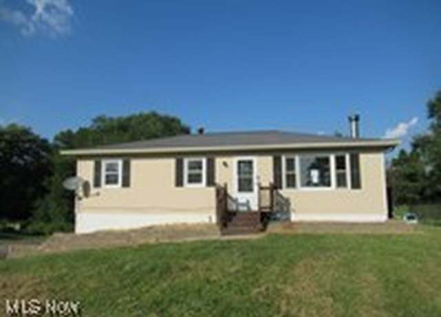 Property at 6439 Wadsworth Rd, Medina, OH 44256, 3 beds, 2 baths