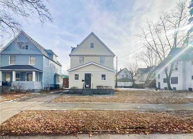 Property at 647 E 117th St, Cleveland, OH 44108, 4 beds, 1.5 baths