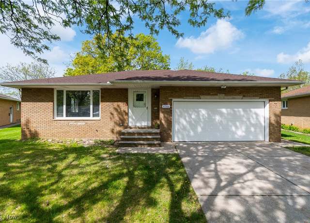 Property at 4768 Fairway Dr, Cleveland, OH 44144, 3 beds, 1.5 baths