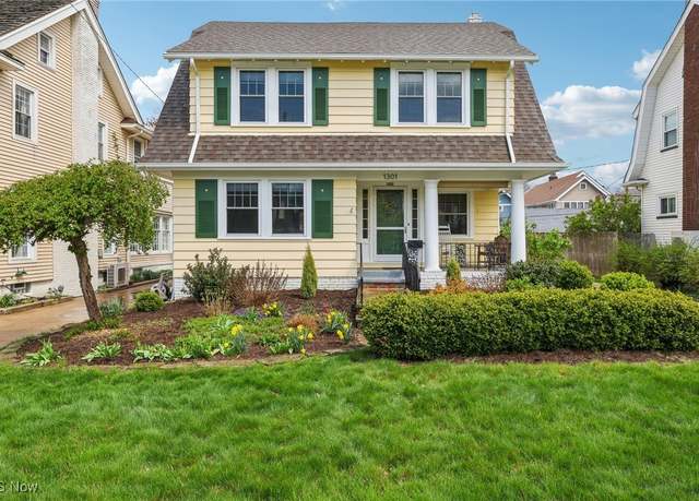 Property at 1301 Bunts Rd, Lakewood, OH 44107, 3 beds, 1.5 baths