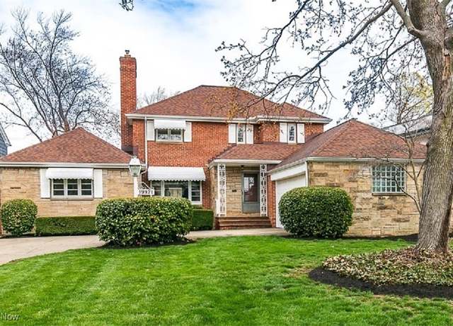 Property at 19921 Edgecliff Dr, Euclid, OH 44119, 5 beds, 2 baths