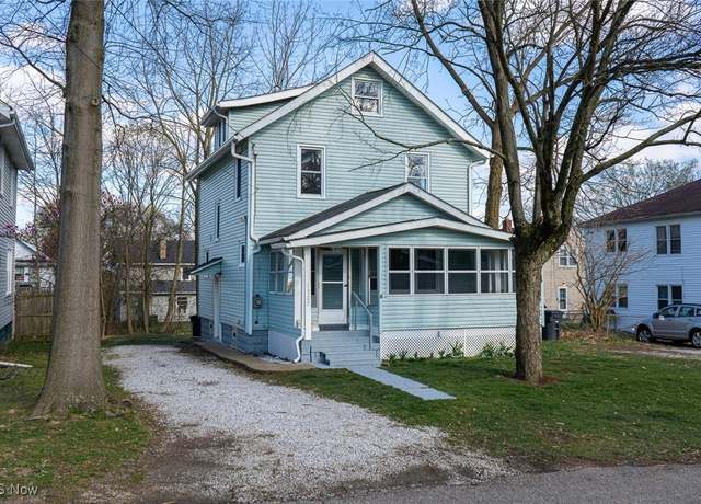 Property at 1387 Hillcrest St, Akron, OH 44307, 3 beds, 2 baths