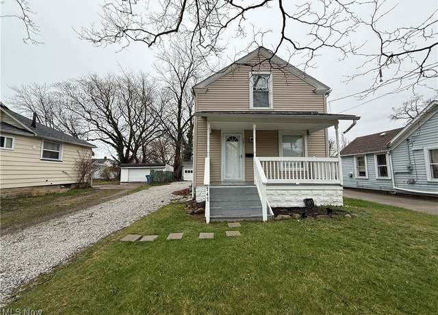 Property at 747 Brownell Ave, Lorain, OH 44052, 2 beds, 1 bath