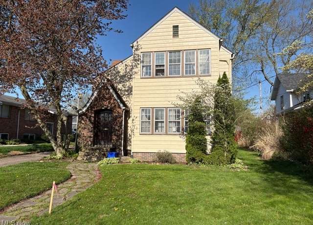 Property at 1317 Logan Ave NW, Canton, OH 44703, 4 beds, 2 baths
