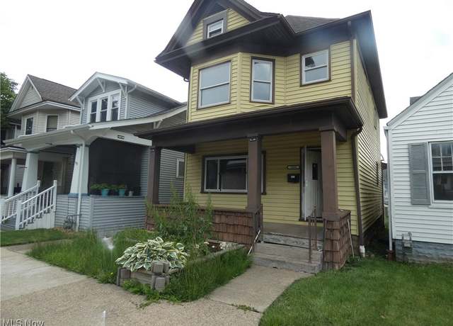 Property at 1020 Virginia St, Martins Ferry, OH 43935, 3 beds, 1.5 baths