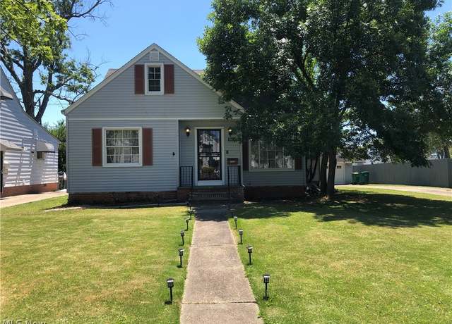 Property at 20814 Raymond St, Maple Heights, OH 44137, 2 beds, 1 bath