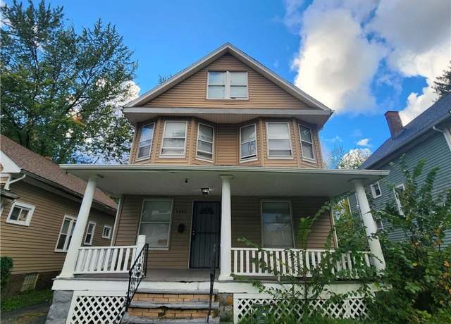 Property at 1442 E 133rd St, Cleveland, OH 44112, 4 beds, 1.5 baths