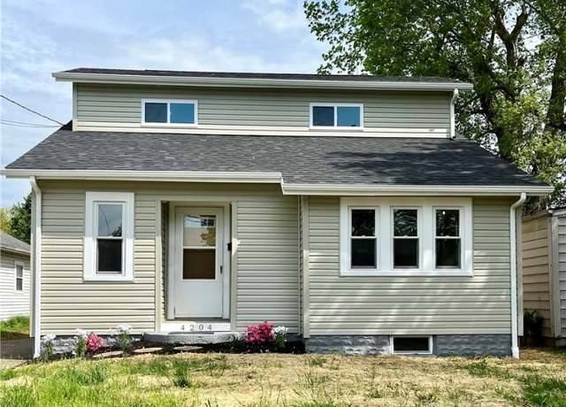 Property at 4204 7th Ave, Vienna, WV 26105, 3 beds, 2 baths