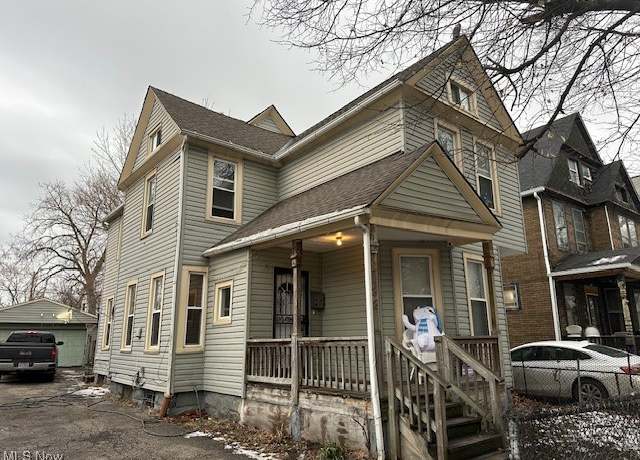 Property at 2188 E 36th St, Cleveland, OH 44115, 4 beds, 1 bath