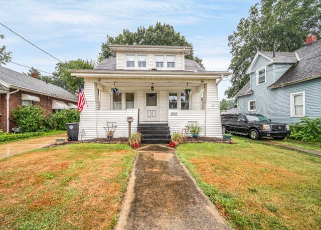 Property at 1814 W 13th St, Ashtabula, OH 44004, 3 beds, 2 baths