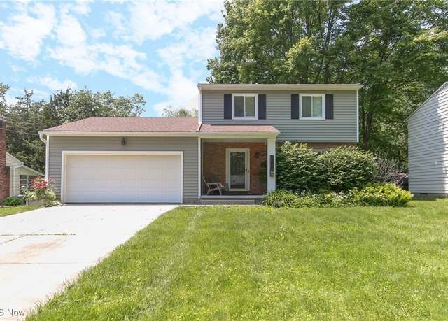 Property at 386 Caladonia Ave, Fairlawn, OH 44333, 3 beds, 2 baths