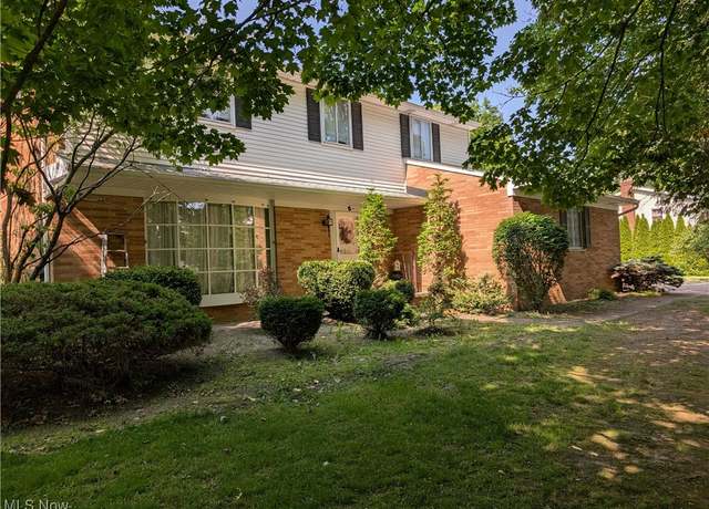 Property at 24500 Westwood Rd, Westlake, OH 44145, 5 beds, 2.5 baths