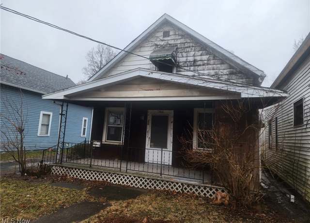 Property at 3960 E 66th St, Cleveland, OH 44105, 3 beds, 1 bath