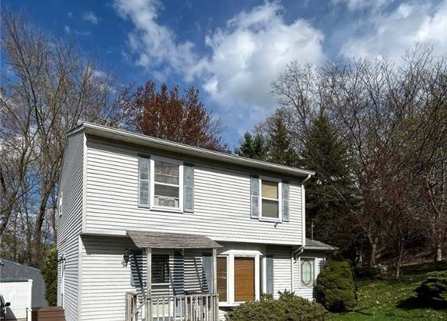 Property at 65 Wicklow Dr, Eastlake, OH 44095, 3 beds, 1.5 baths