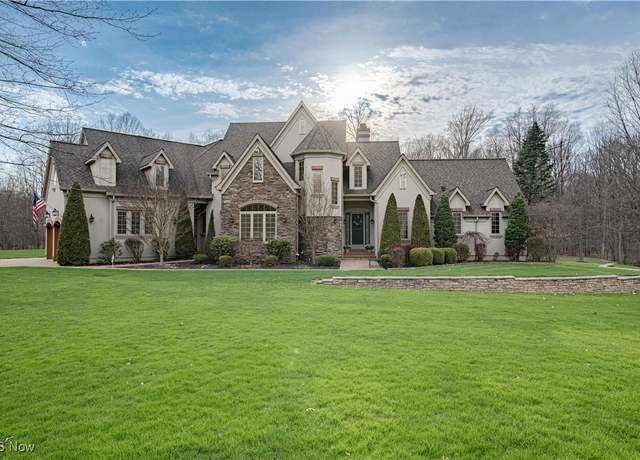 Property at 425 Woodside Ave, Jefferson, OH 44047, 4 beds, 3.5 baths