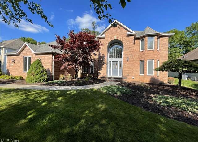 Property at 12701 Gordon St, North Royalton, OH 44133, 4 beds, 3.5 baths