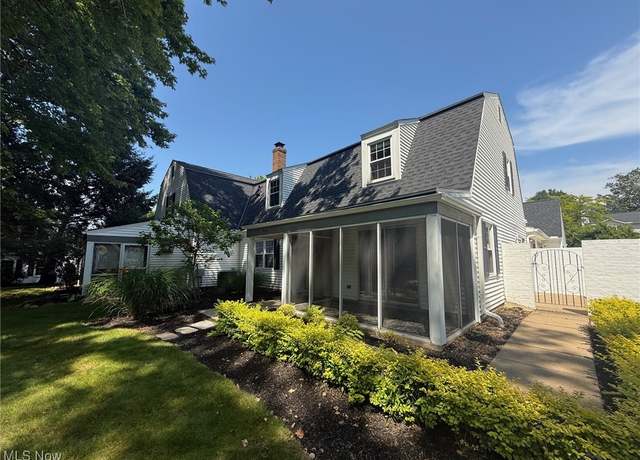 Property at 8080 Harbor Creek Dr #904, Mentor On The Lake, OH 44060, 2 beds, 2.5 baths