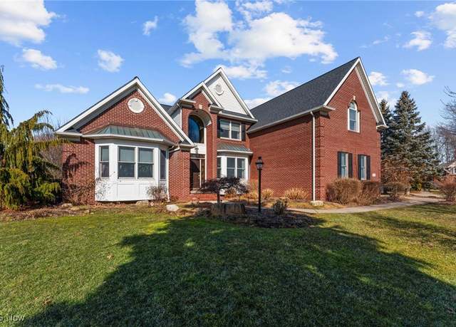 Property at 616 Coventry Pl, Amherst, OH 44001, 5 beds, 3.5 baths
