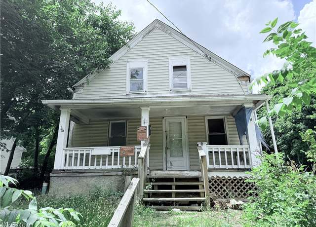 Property at 352 Talbot Ave, Akron, OH 44306, 5 beds, 2 baths