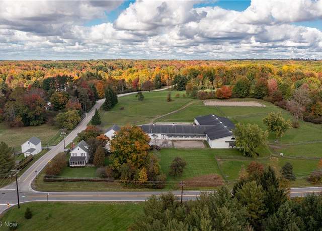 Property at 13829 County Line Rd, Russell, OH 44022, 4 beds, 3 baths