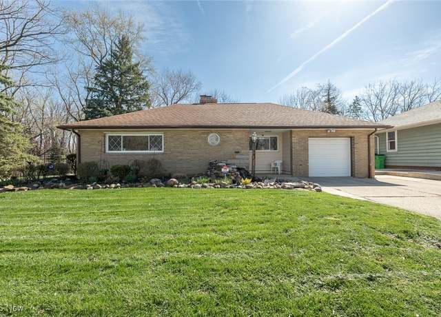 Property at 5005 E 117th St, Garfield Heights, OH 44125, 3 beds, 2 baths
