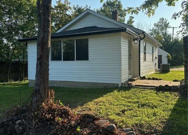 Property at 14898 Longview Dr, Newbury, OH 44065, 3 beds, 1 bath