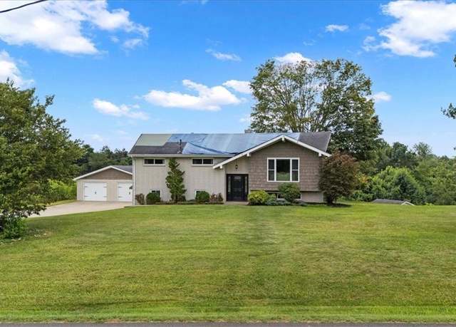 Property at 128 Haynes Rd, Little Hocking, OH 45742, 3 beds, 2.5 baths