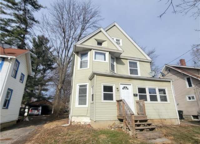 Property at 229 7th St, Elyria, OH 44035, 4 beds, 2 baths