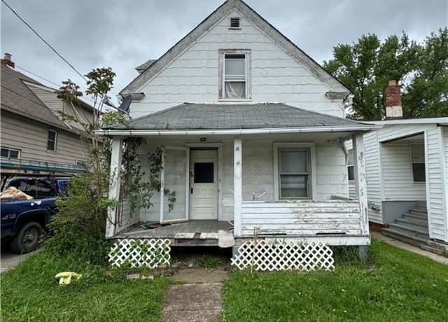 Property at 3212 Cypress Ave, Cleveland, OH 44109, 4 beds, 2 baths