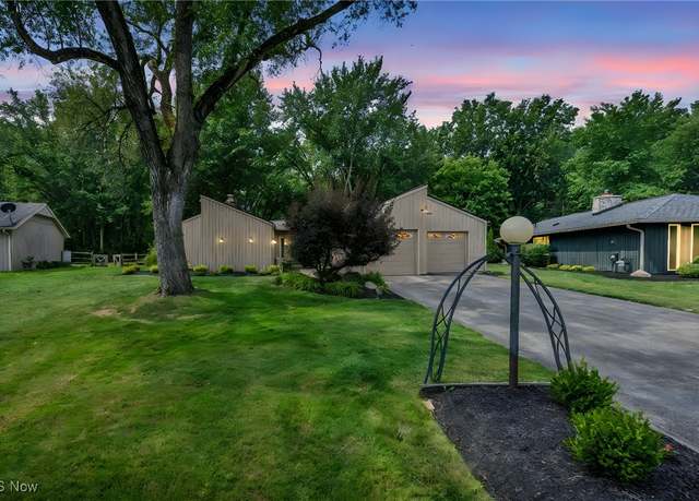 Property at 4984 Leafy Mill Ln, North Ridgeville, OH 44039, 3 beds, 2 baths