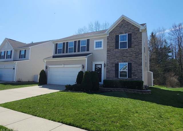 Property at 3330 Shale Dr, Twinsburg, OH 44087, 4 beds, 3 baths