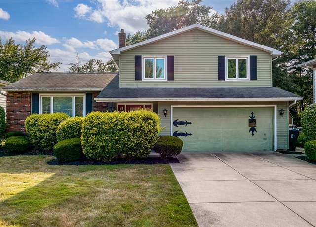 Property at 6560 Arbordale Ave, Solon, OH 44139, 3 beds, 2.5 baths