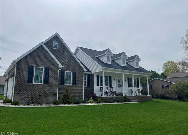 Property at 101 Mission Rd, Marietta, OH 45750, 3 beds, 2 baths