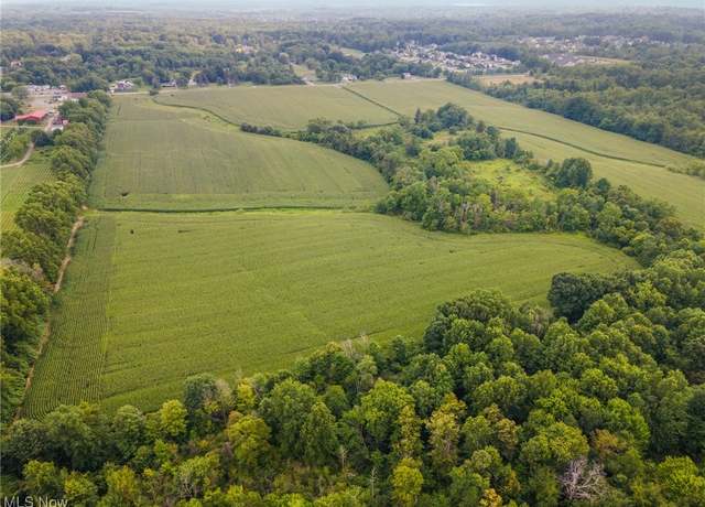Property at 3810 Center Rd, Poland, OH 44514